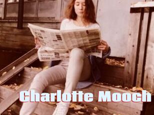 Charlotte_Mooch
