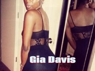 Gia_Davis