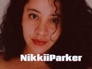 NikkiiParker