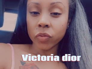 Victoria_dior